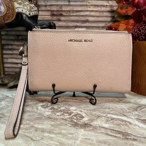 EUC Michael Kors Adele Smart Phone Wallet